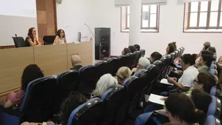 La feminista Carmen Ruiz, en Mallorca: "El 'skincare' es explotación del capital sexual de las niñas"
