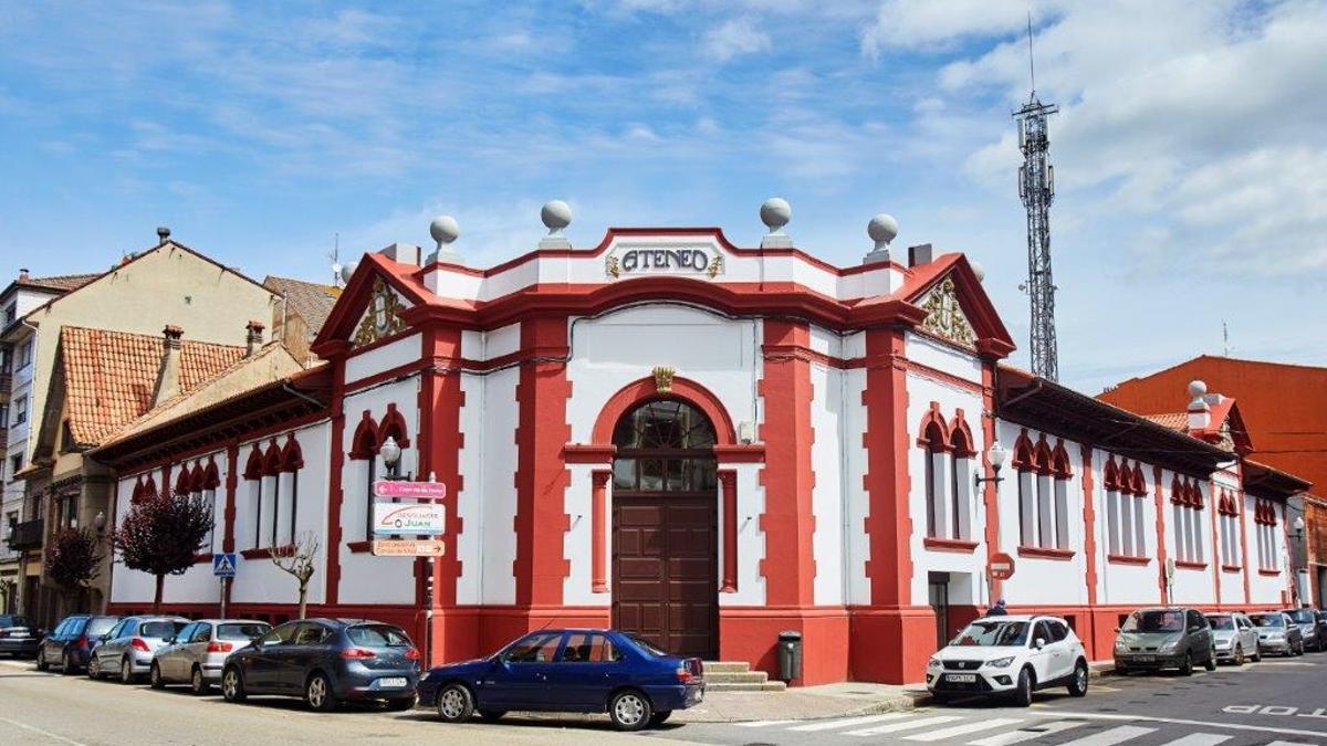 Edificiu del Atenéu Obreru, en Villaviciosa.