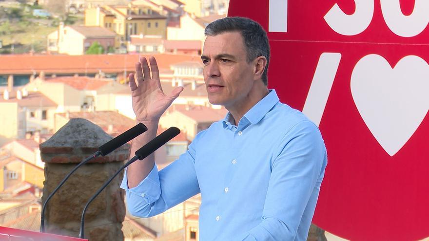 Pedro Sánchez es increpado durante un mitin en Segovia