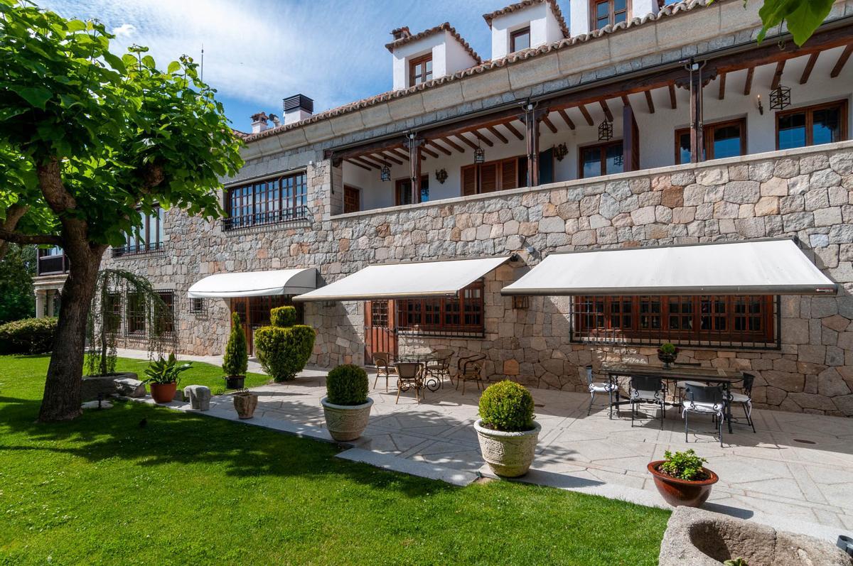 Transformada en 'La Casa del Presidente Hotel Fontecruz Ávila', las estancias de este lugar emblemático pueden visitarse por 175 euros la noche