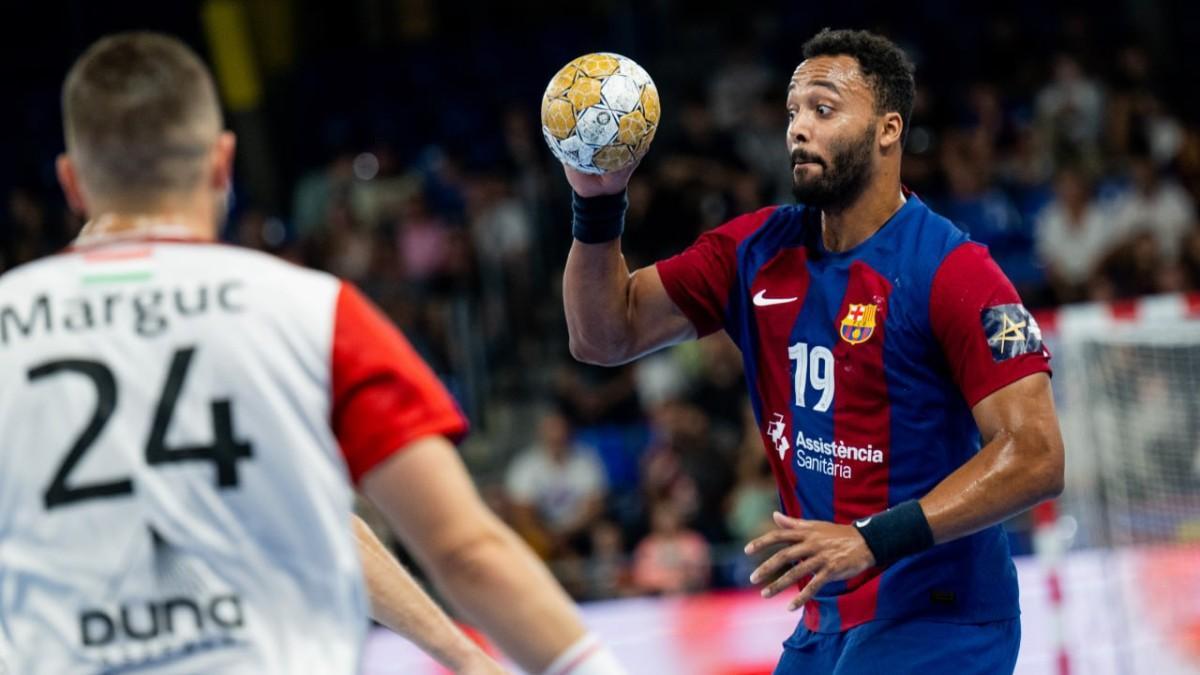 N'Guessan, en una acción del partido