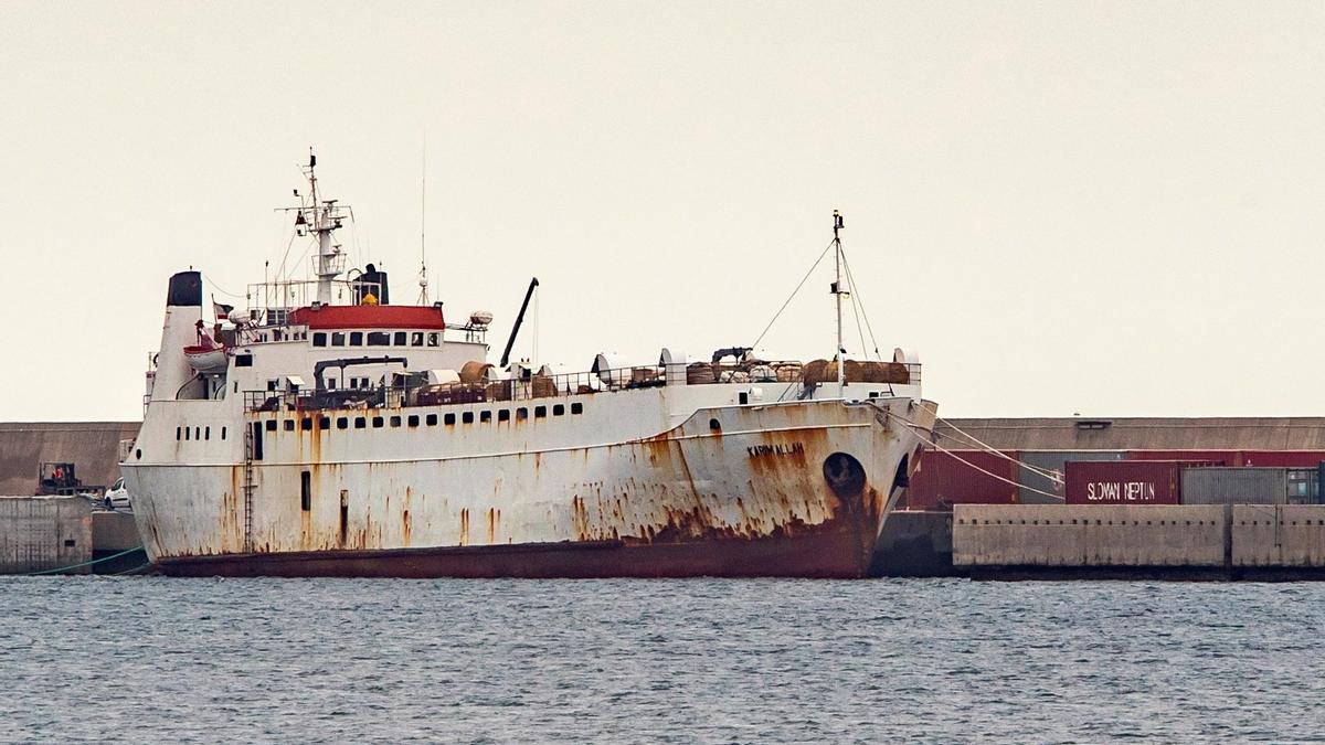 El barco 'Karim Allah', el pasado sábado atracado en el Puerto de Escombreras en Cartagena.