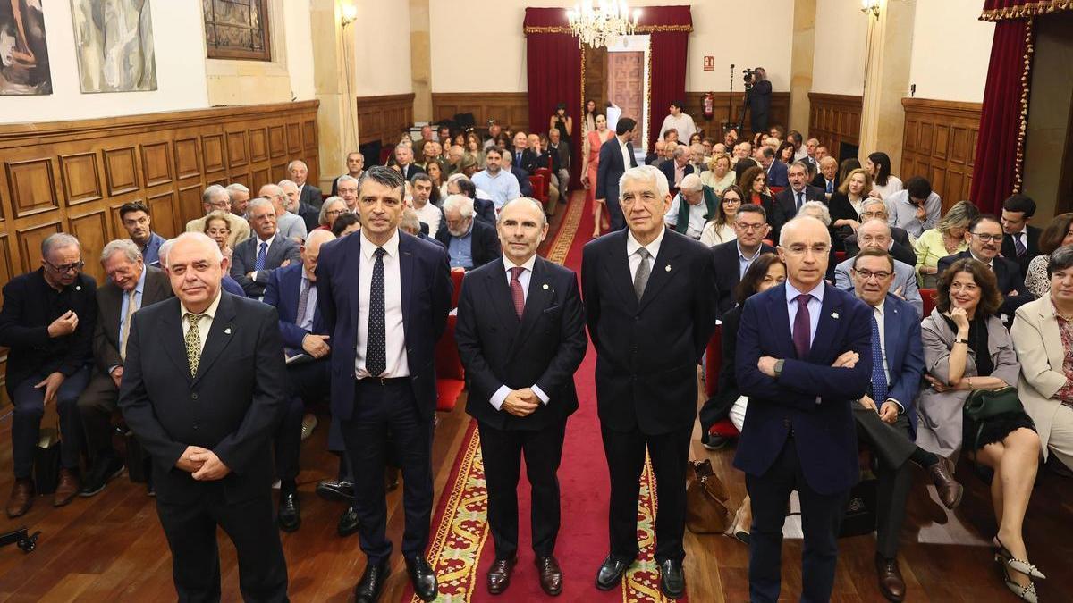 Por la izquierda, Manuel Rendueles, Juan Carlos Campo, Ignacio Villaverde, Mario Díaz y Jorge Borges.