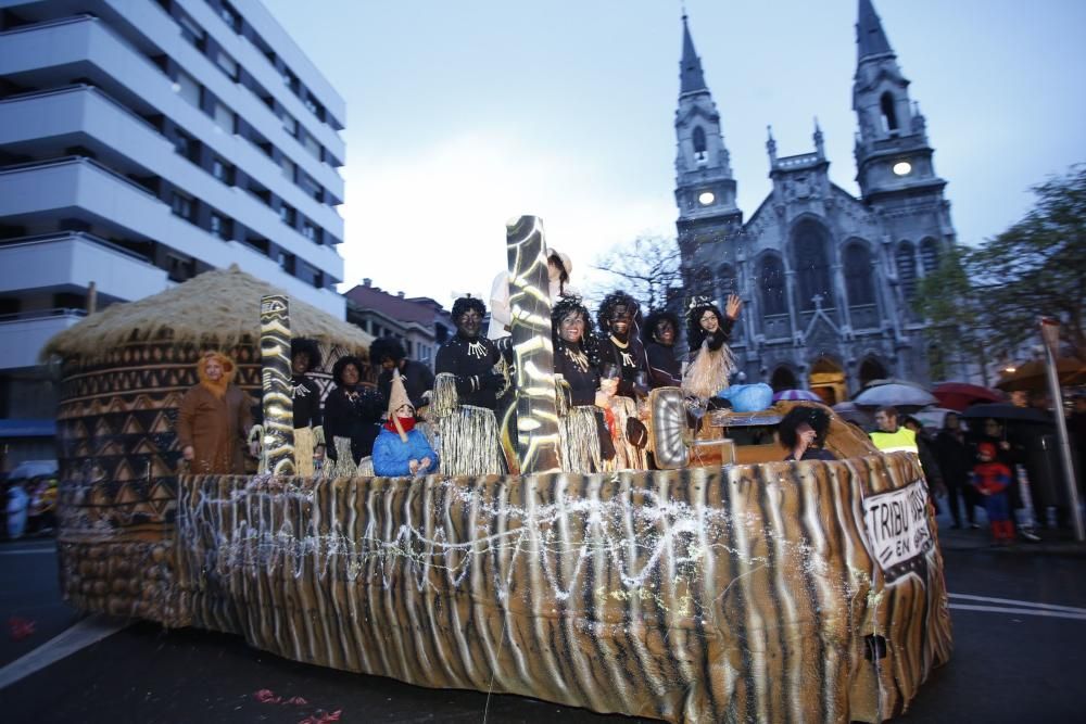 Desfile del martes de Carnaval en el Antroxu de Avilés