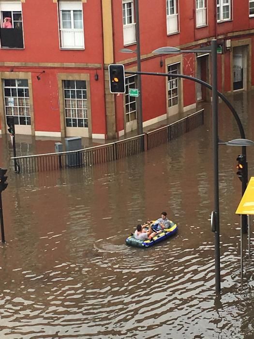 Temporal de lluvia y fuerte oleaje en Asturias