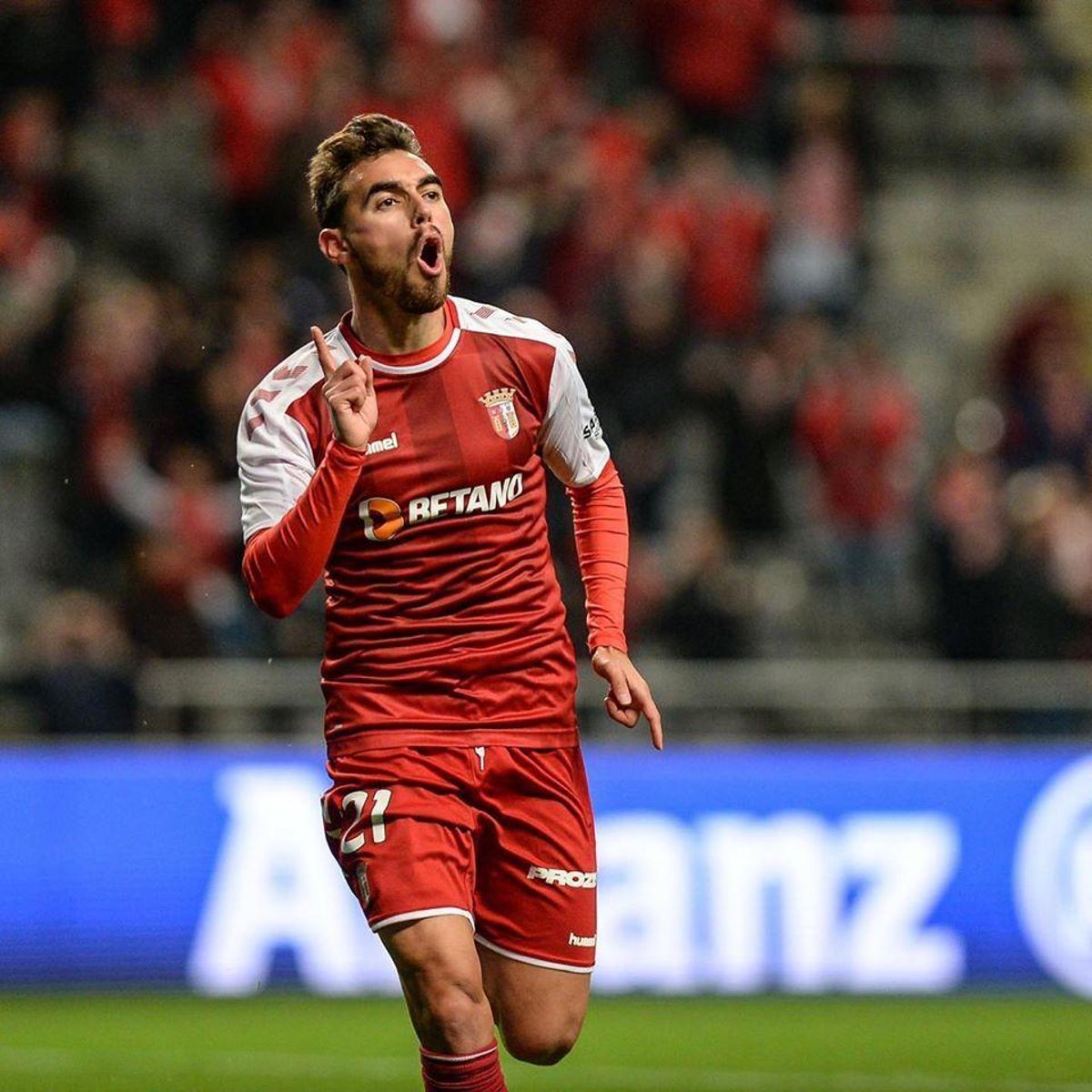 El Málaga espera hacer buena caja con Keidi y Ricardo Horta