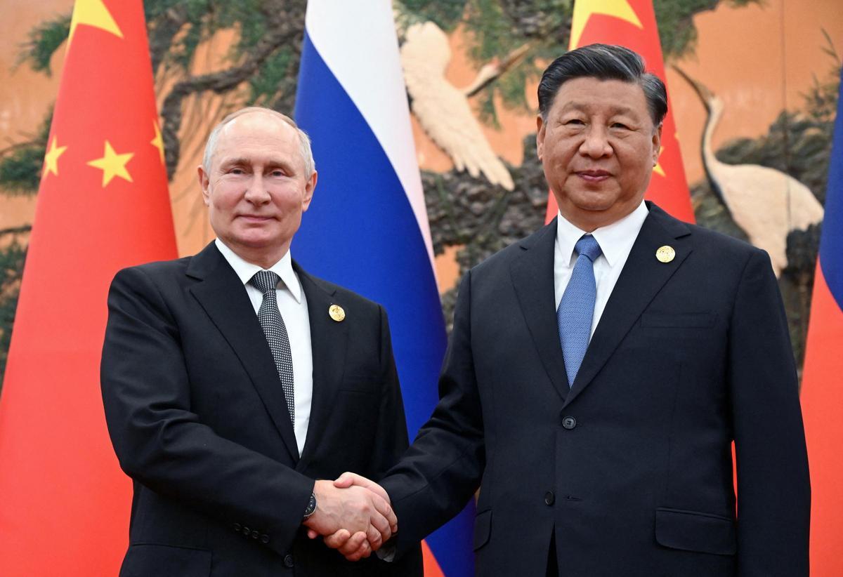 Vladímir Putin se reúne con Xi Jinping en Pekín