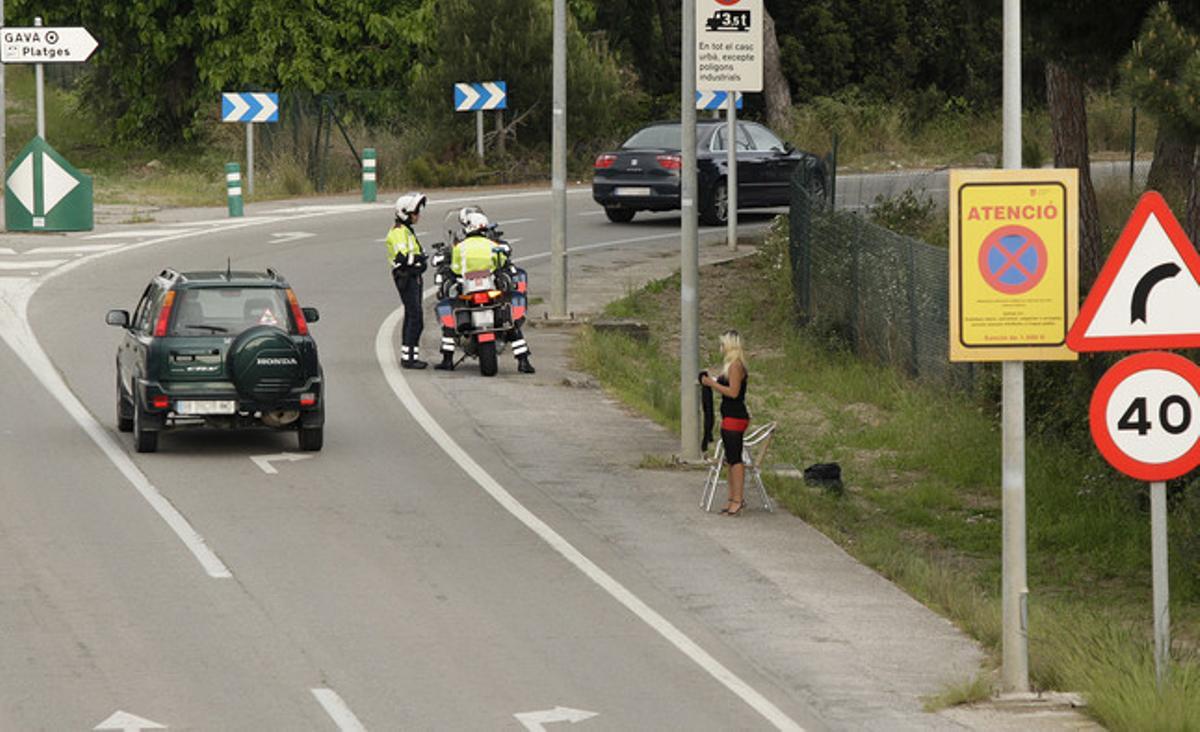 Prostitució a l’autovia de Castelldefels.