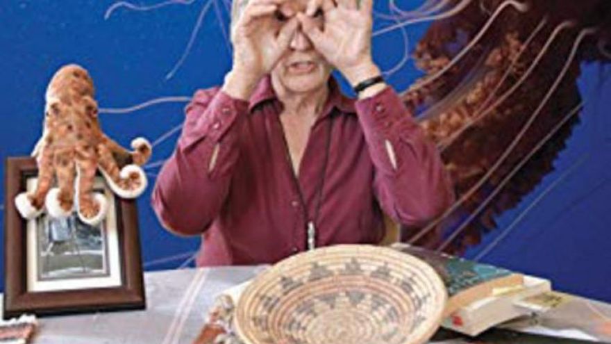 Donna Haraway: Story Telling for Earthly Survival Donna Haraway: Story Telling for Earthly Survival