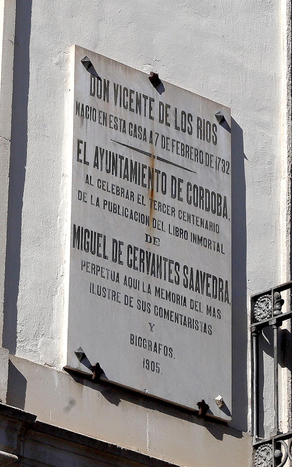 Placa conmemorativa de Vicente de los Ríos.