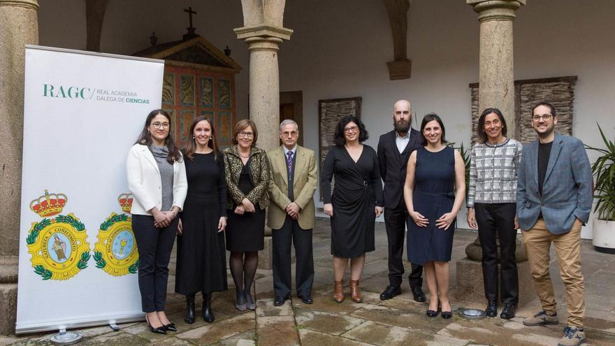 Premio para un equipo coruñés por su estudio de los microplásticos