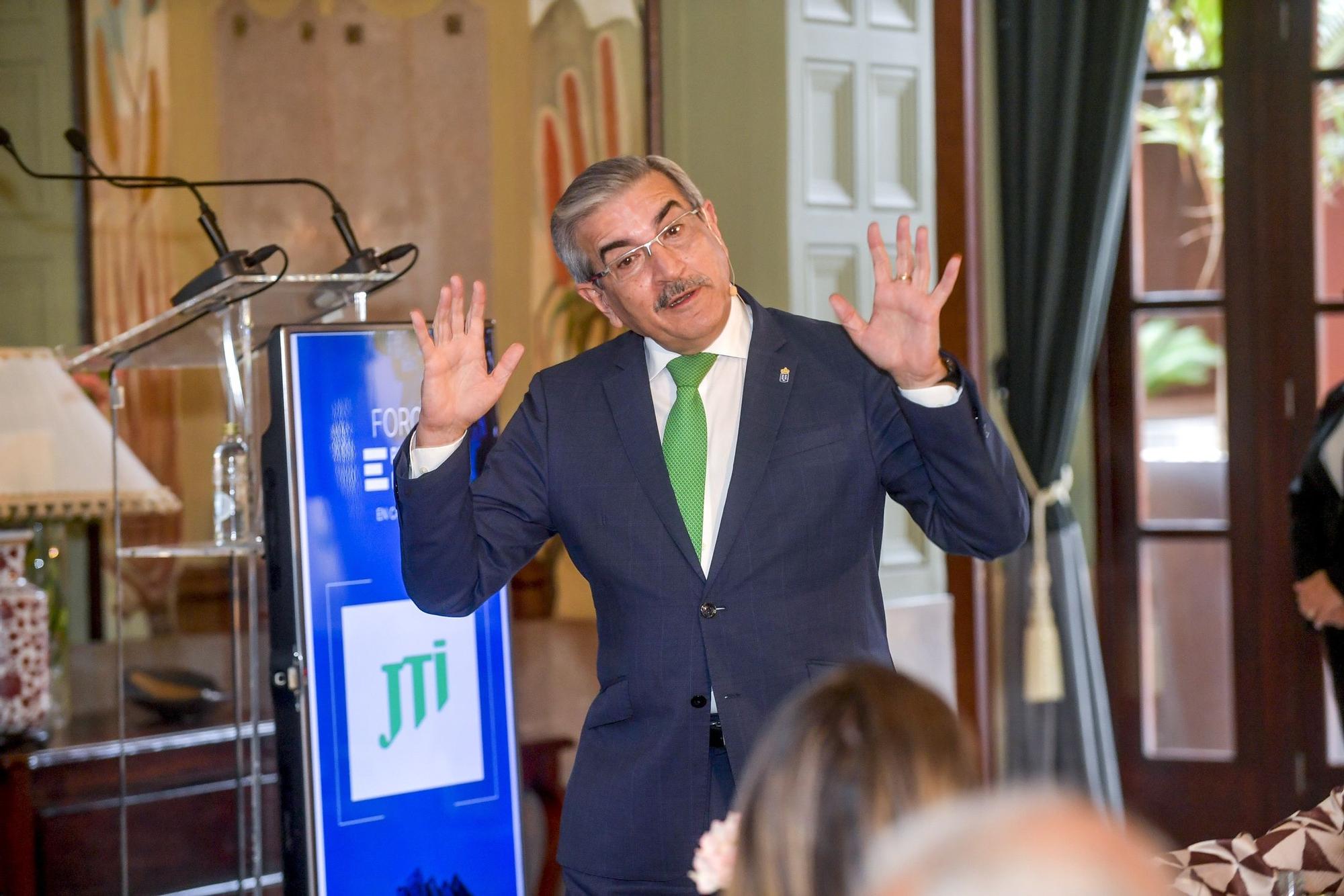 Román Rodríguez interviene en el Foro de Prensa Ibérica con la conferencia 'Capaces de un futuro mejor'