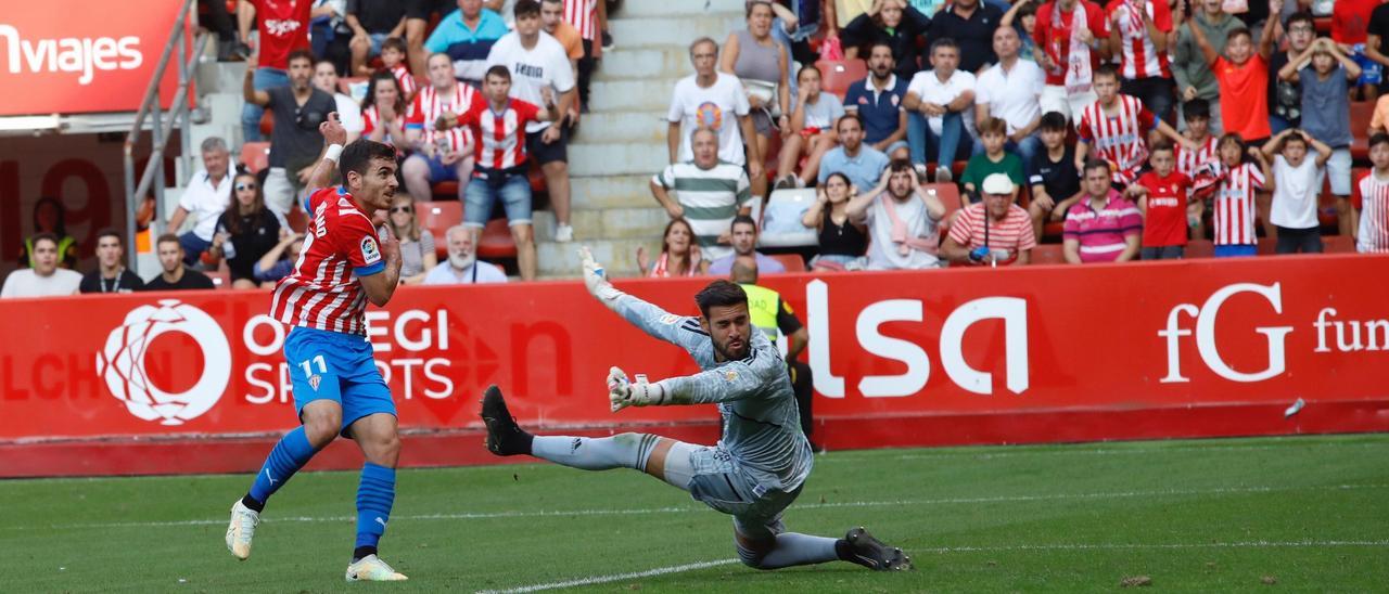Campuzano falla ante Caro en el Sporting-Burgos