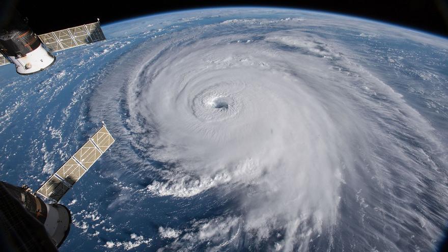 Canarias se libra del huracán Margot, pero está atento a la llegada de Nigel