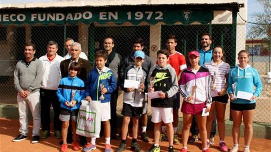 Tenis. CT Torre Pacheco, una entidad modélica al servicio de sus socios