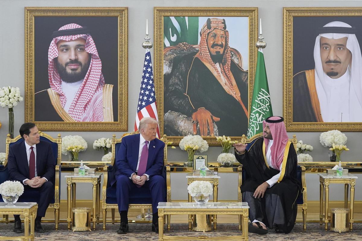 Trump comienza en Arabia Saudí su gira por Oriente Próximo