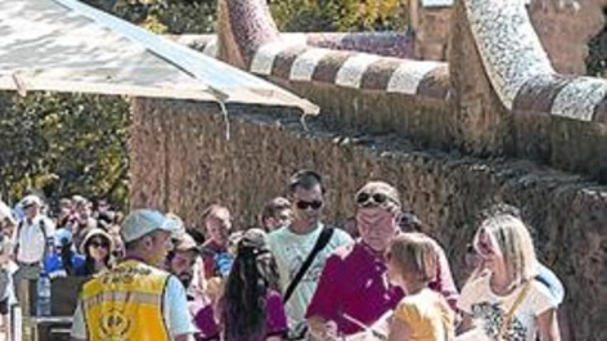 Uno de los accesos al parque Güell.