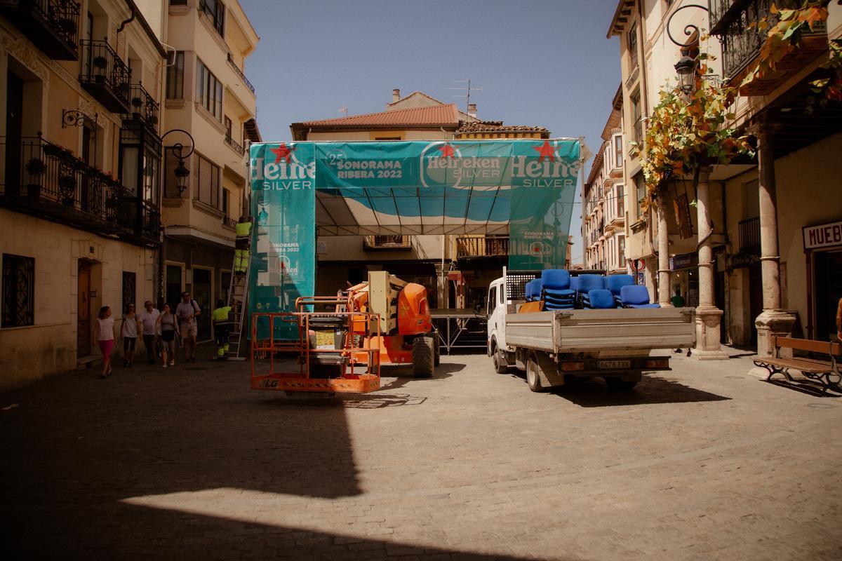 Uno de los escenarios en el centro de Aranda donde se celebran conciertos durante todo el día.