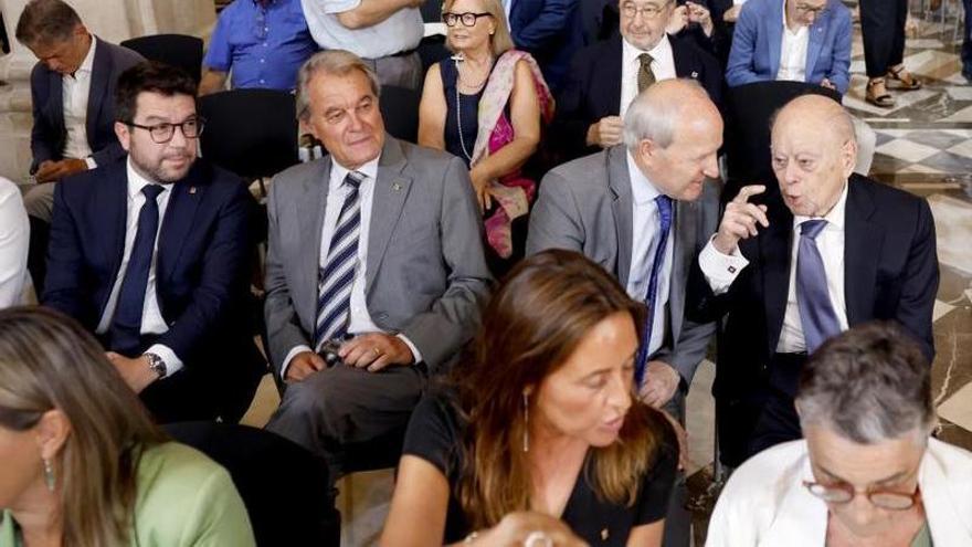 El Govern reunirà els expresidents per debatre de l’autogovern