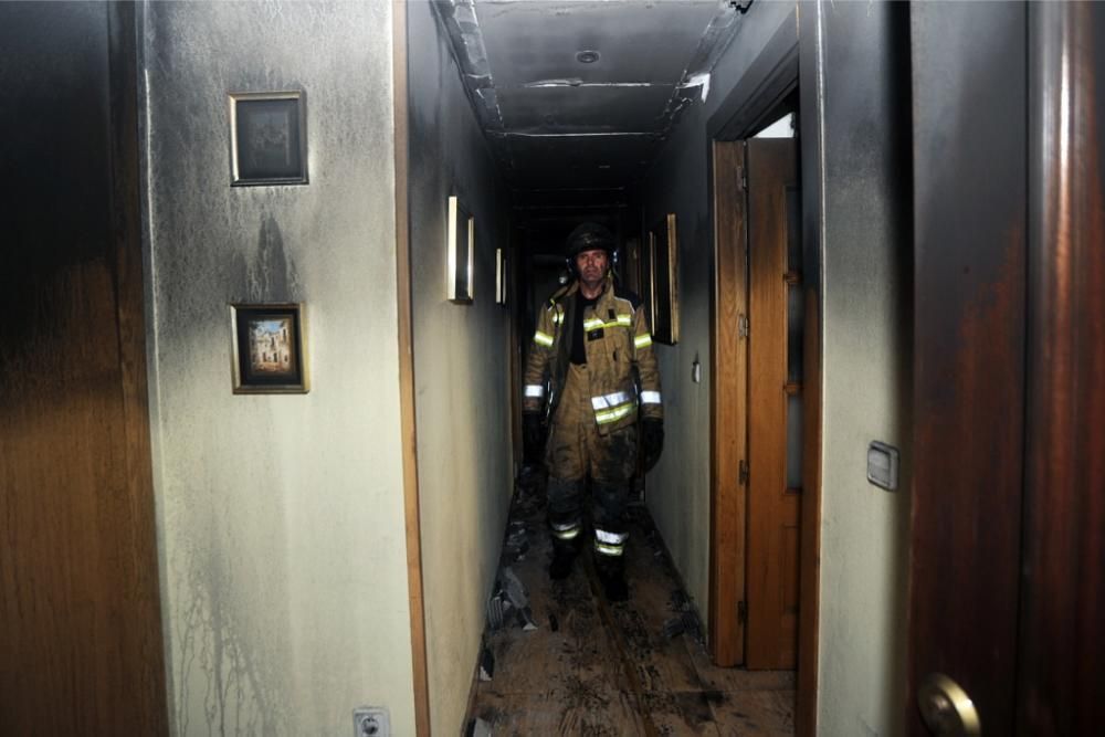 Alarma por un incendio en el barrio de La Flota