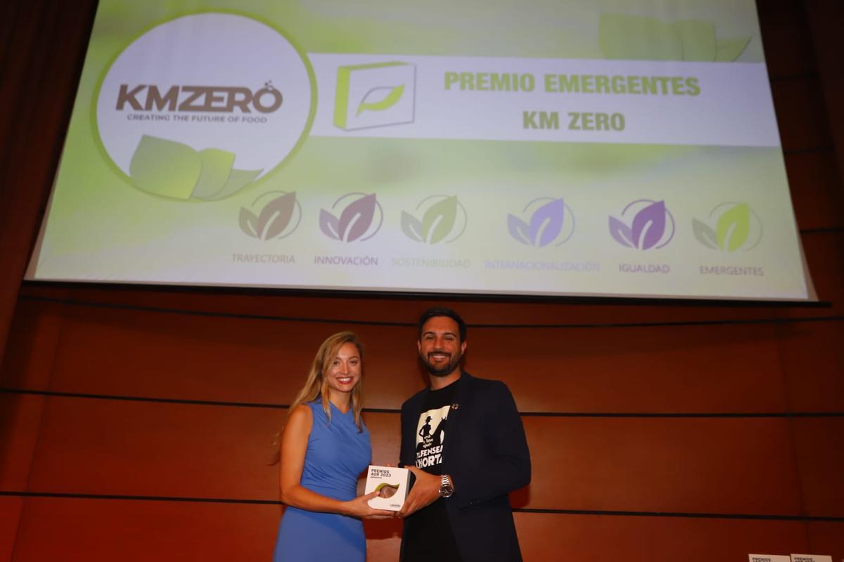 KM Zero gana el premio en la categoría de Emergentes.