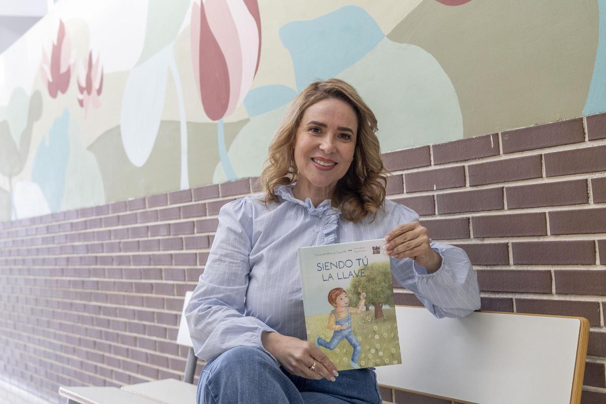 Consuelo Maciá, profesora, directora y escritora