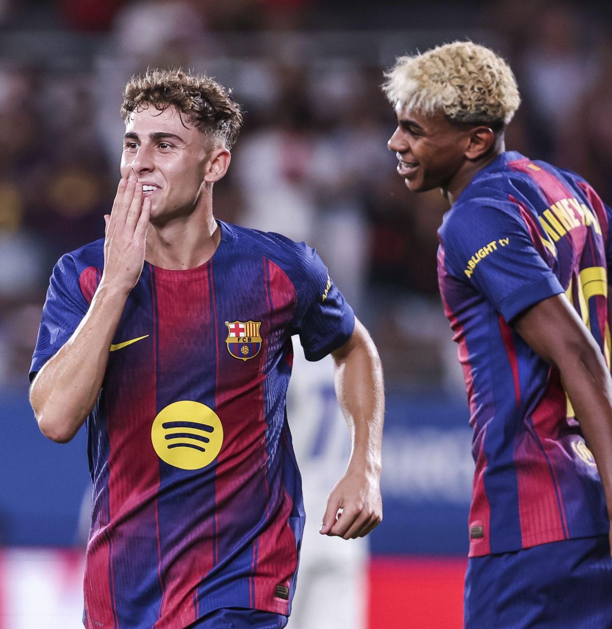 El Barça devora el Como al Gamper El Barça devora el Como al Gamper