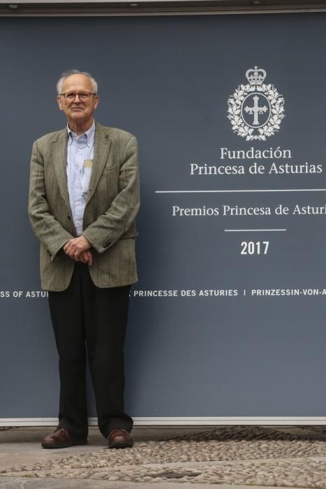 Llegada a Oviedo de Rainer Weiss, premio Princesa de Asturias de Investigación Científica y Técnica