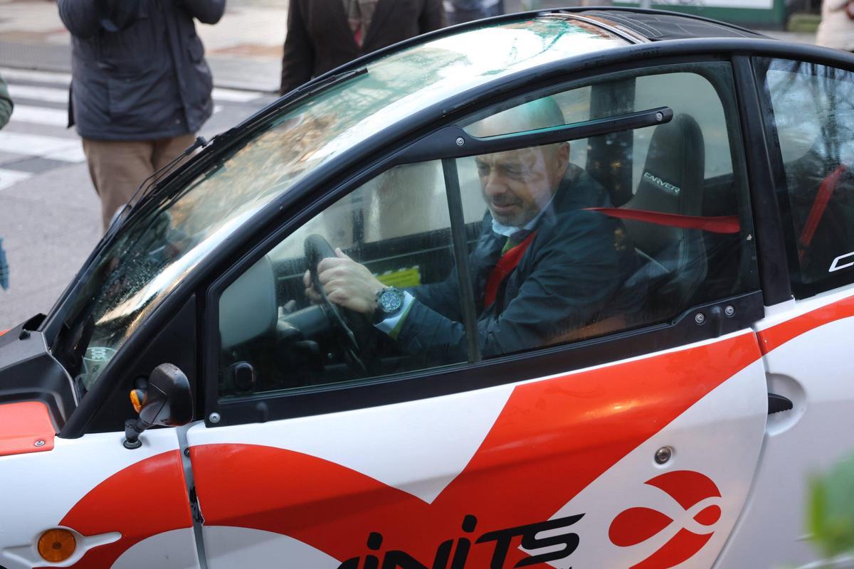 Galería | Así ha sido la presentación de los nuevos microvehículos eléctricos en Cáceres