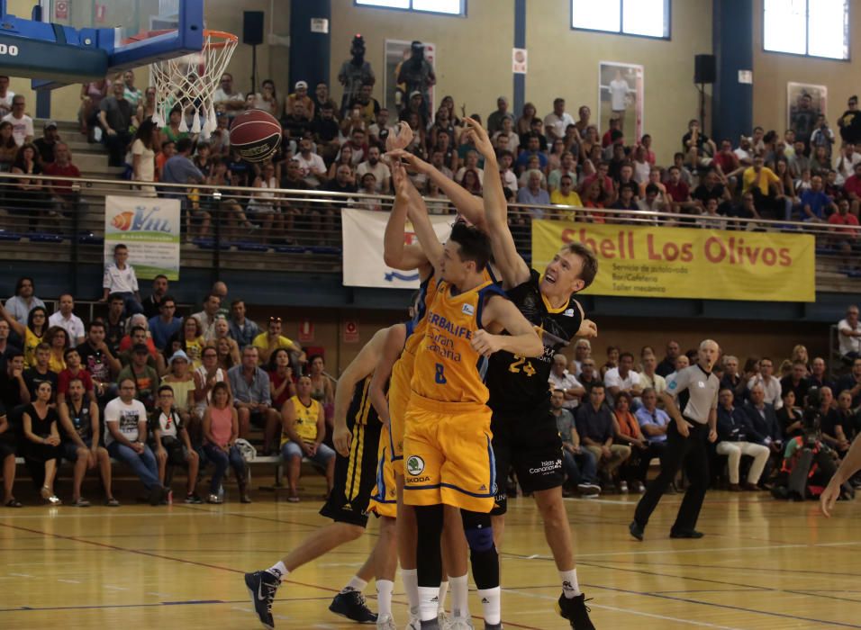 Delia Padrón Partido de pretemporada Iberostar Tenerife - Herbalife Gran Canaria