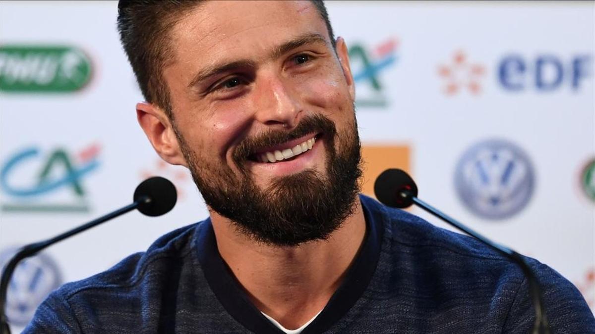 Giroud es la cara de la felicidad en Francia