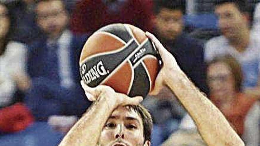 Corbacho, con el Baskonia.