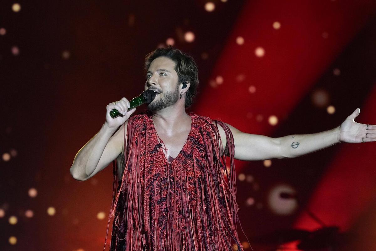 Manuel Carrasco toca en el Palau Sant Jordi dentro de su gira Salvaje