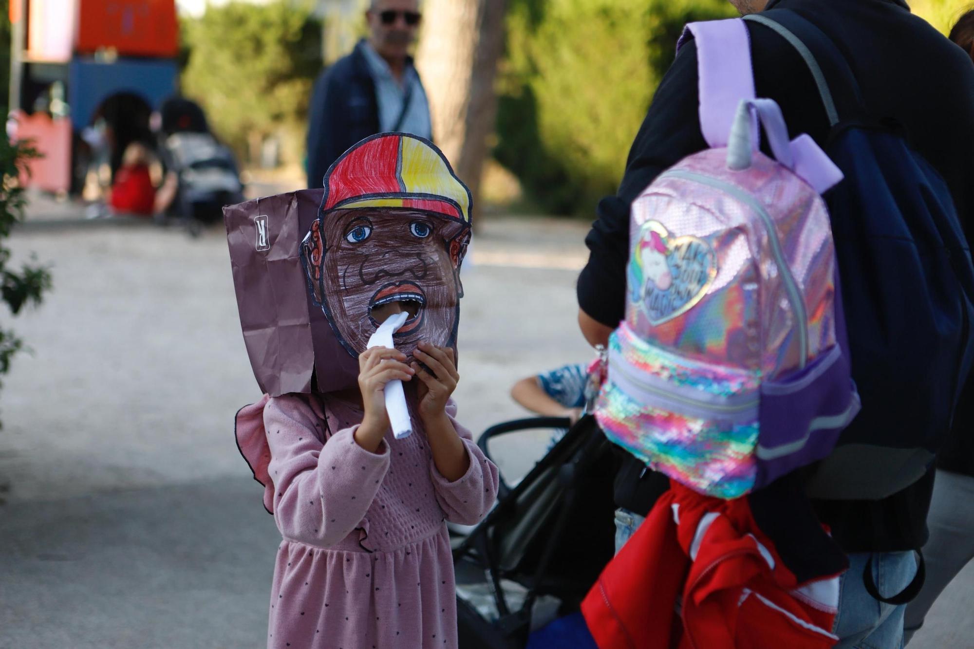 En imágenes | Llenazo en la inauguración del Parque de Marionetas