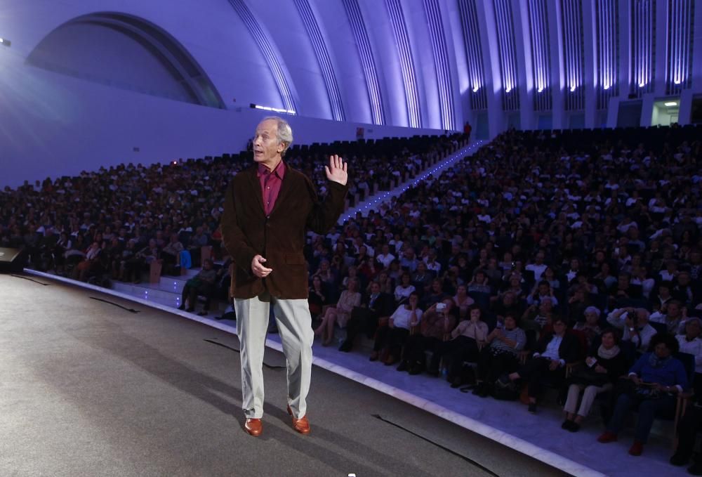 Encuentro de Richard Ford con clubs de lectores