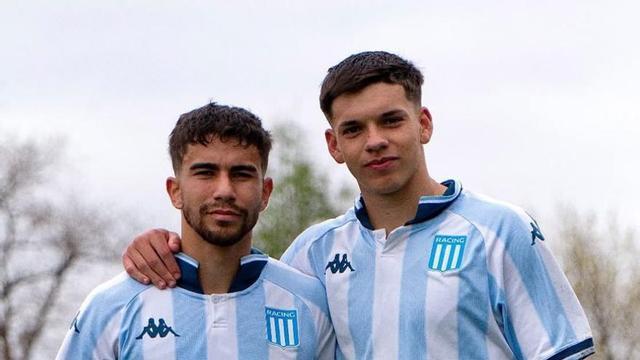 Sebastián Flores, a la izquierda, junto a Joan Cruz. | @_SEBAFLORESS
