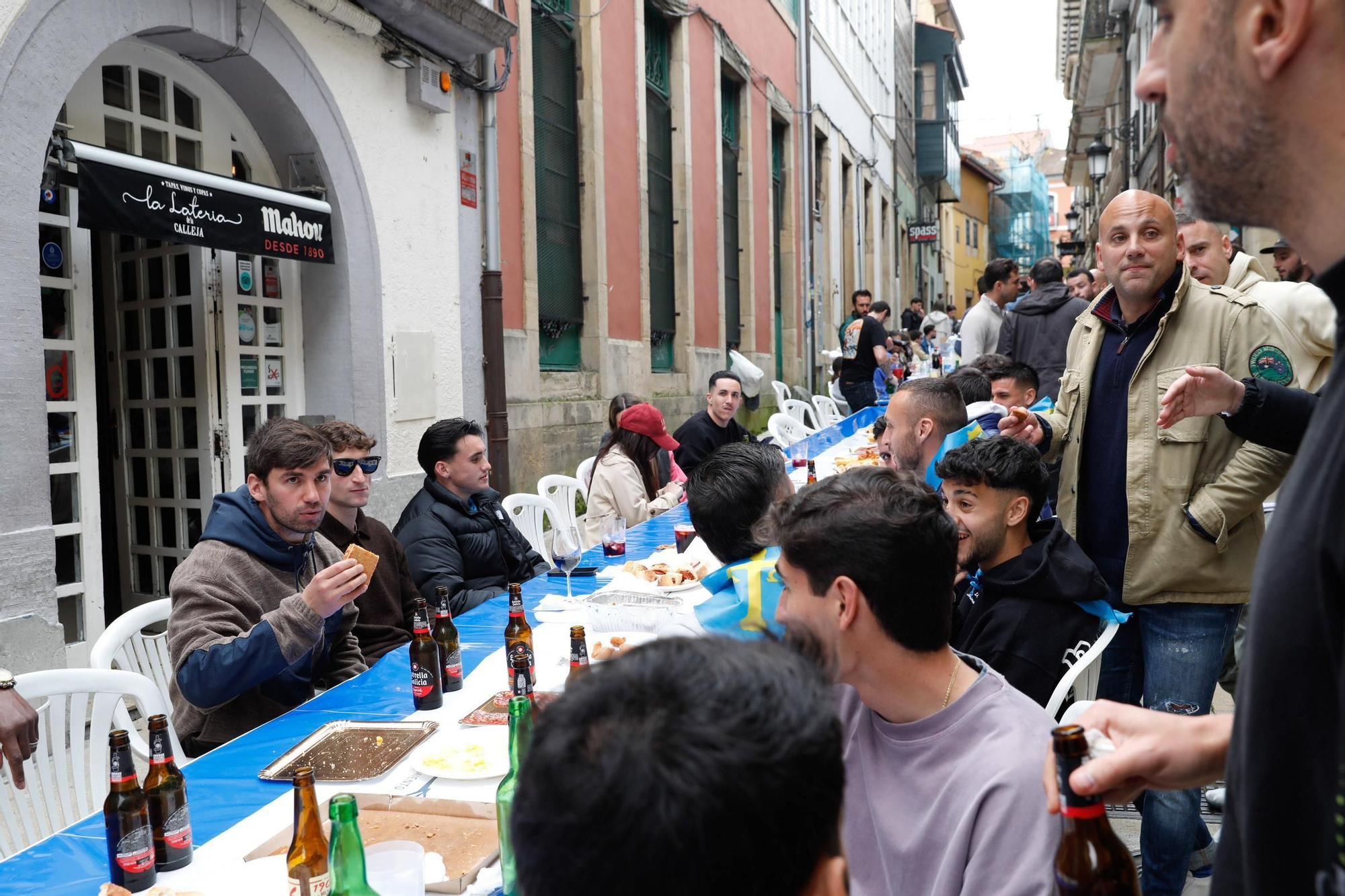 EN IMÁGENES: Avilés desborda con la Comida en la Calle