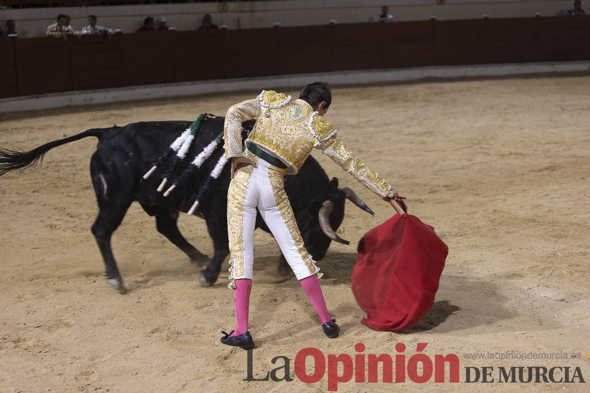 Tarde histórica en Abarán con la alternativa de José María Trigueros y el indulto de Tomás Rufo, junto a Castella salieron a hombros