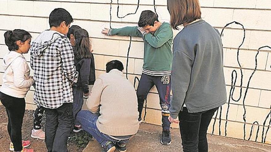 Nules pinta para alentar la educación comprometida