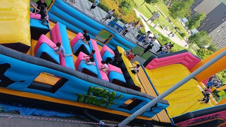 San Xuan, de salto en salto: un circuito de hinchables para los niños