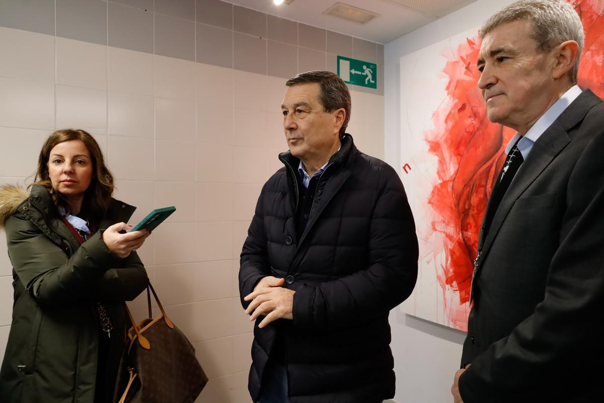 El conseller de Sanidad presenta en Alcoy el quirófano más avanzado