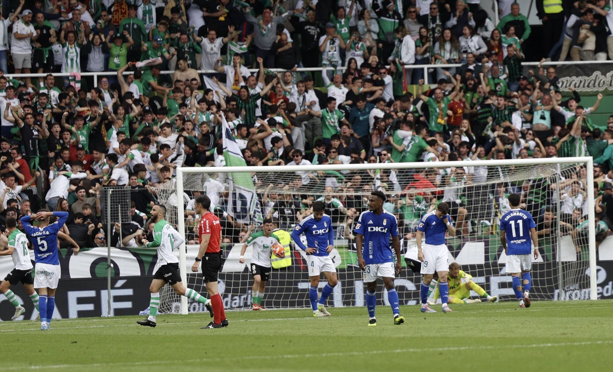 Así fue el partido entre el Real Oviedo y el Racing de Santander