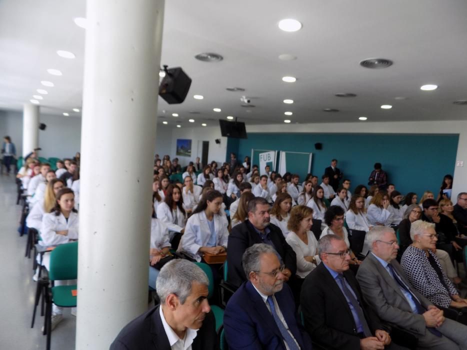 Imatges de l'acte de benvinguda als estudiants de Medicina a UManresa.