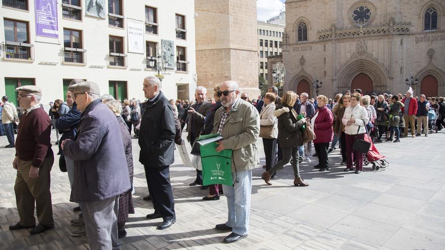 Fechas, horarios y lugares del reparto de los &#039;llibrets&#039;, pulseras y cintas verdes con motivo de las fiestas de la Magdalena