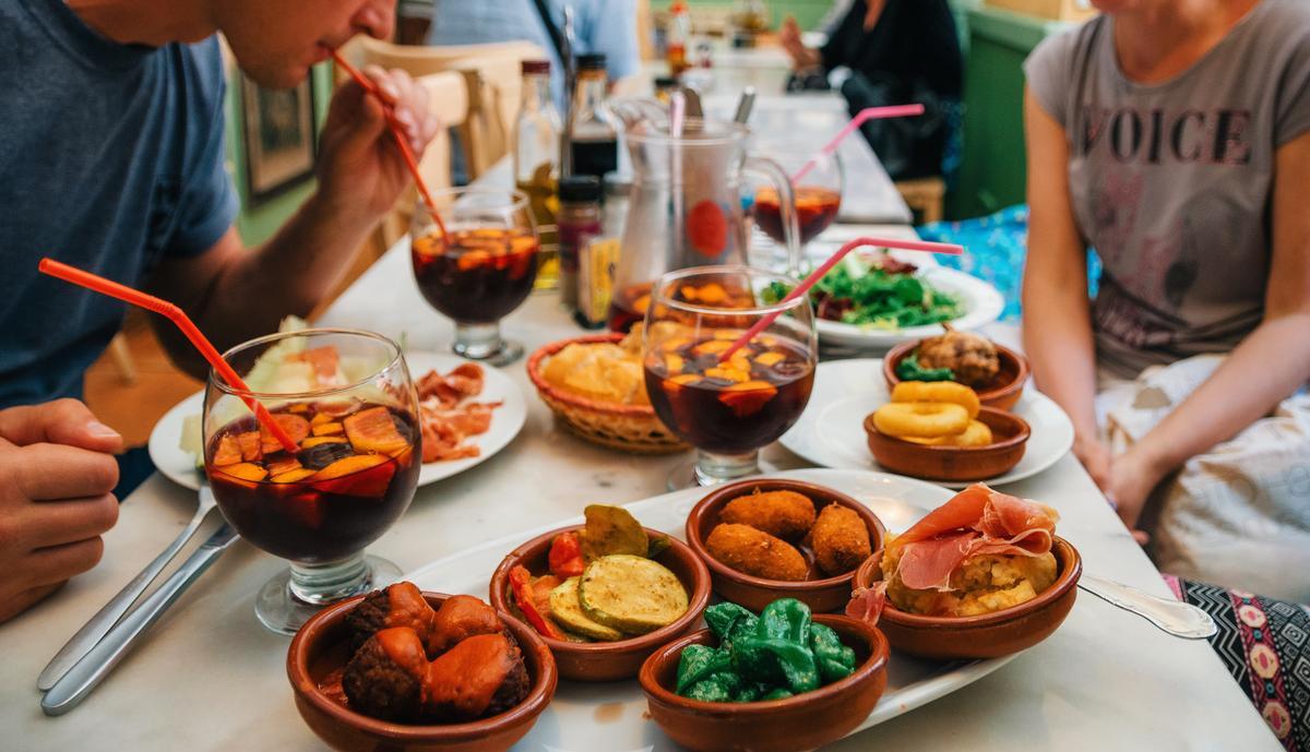 El tapeo, emblema indiscutible de los sabores del sur