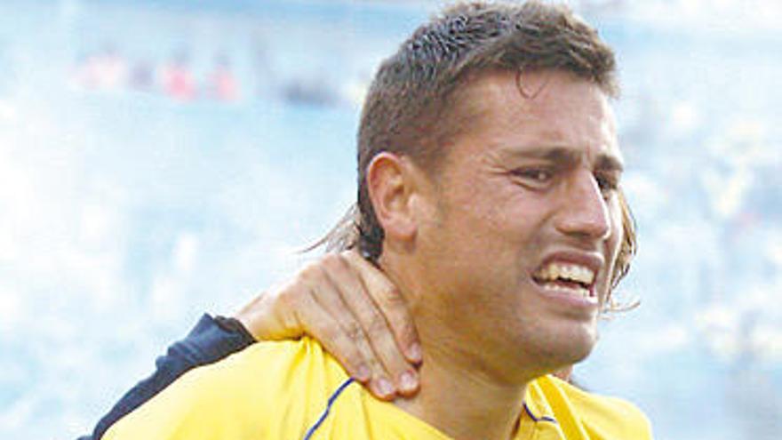 David García llora de emoción tras el último derbi en Gran Canaria.