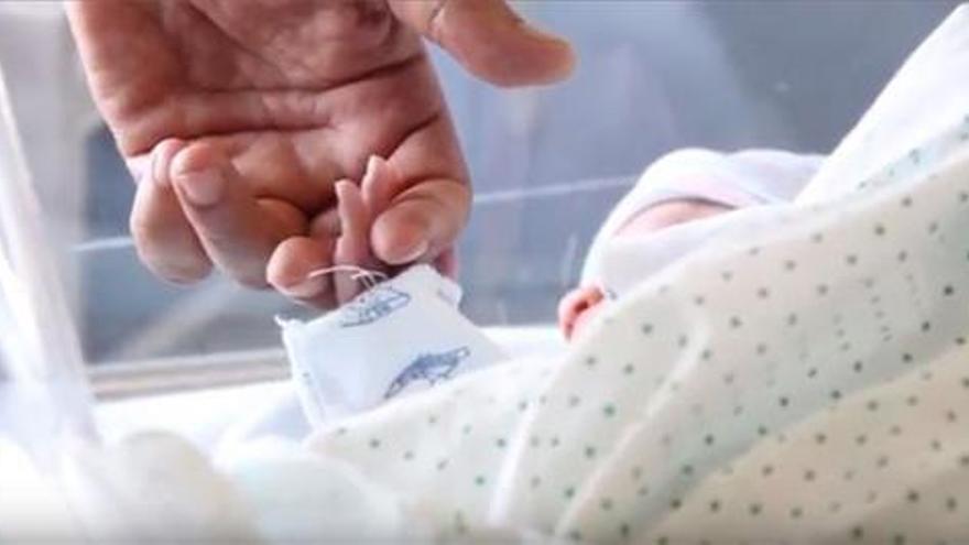 Nace el tercer bebé que permitirá salvar a su hermano de una grave enfermedad