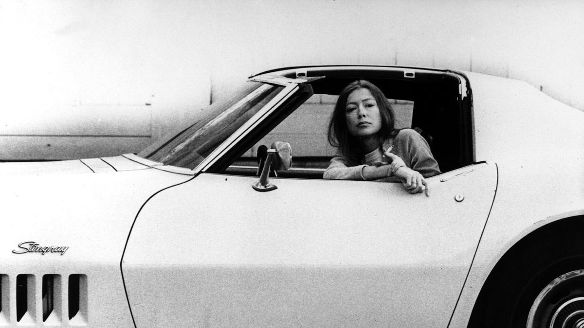 La escritora estadounidense Joan Didion durante su juventud