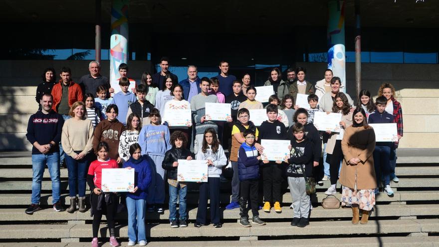 Colegios y alumnos de Moaña ya presumen del sello de Ciudad Amiga de la Infancia de Unicef