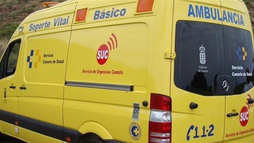 El herido fue trasladado en una ambulancia medicalizada al Hospital Universitario Insular de Gran Canaria.